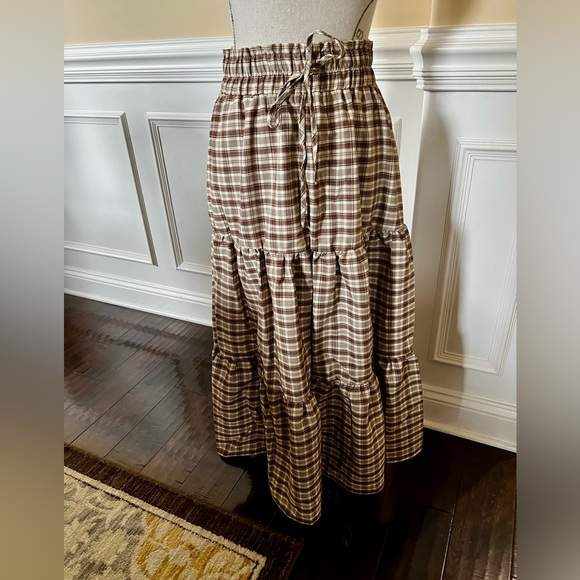 Brown & Beige Plaid Boho-Coastal Cowgirl Tiered Maxi Skirt. - Picture 1 of 9